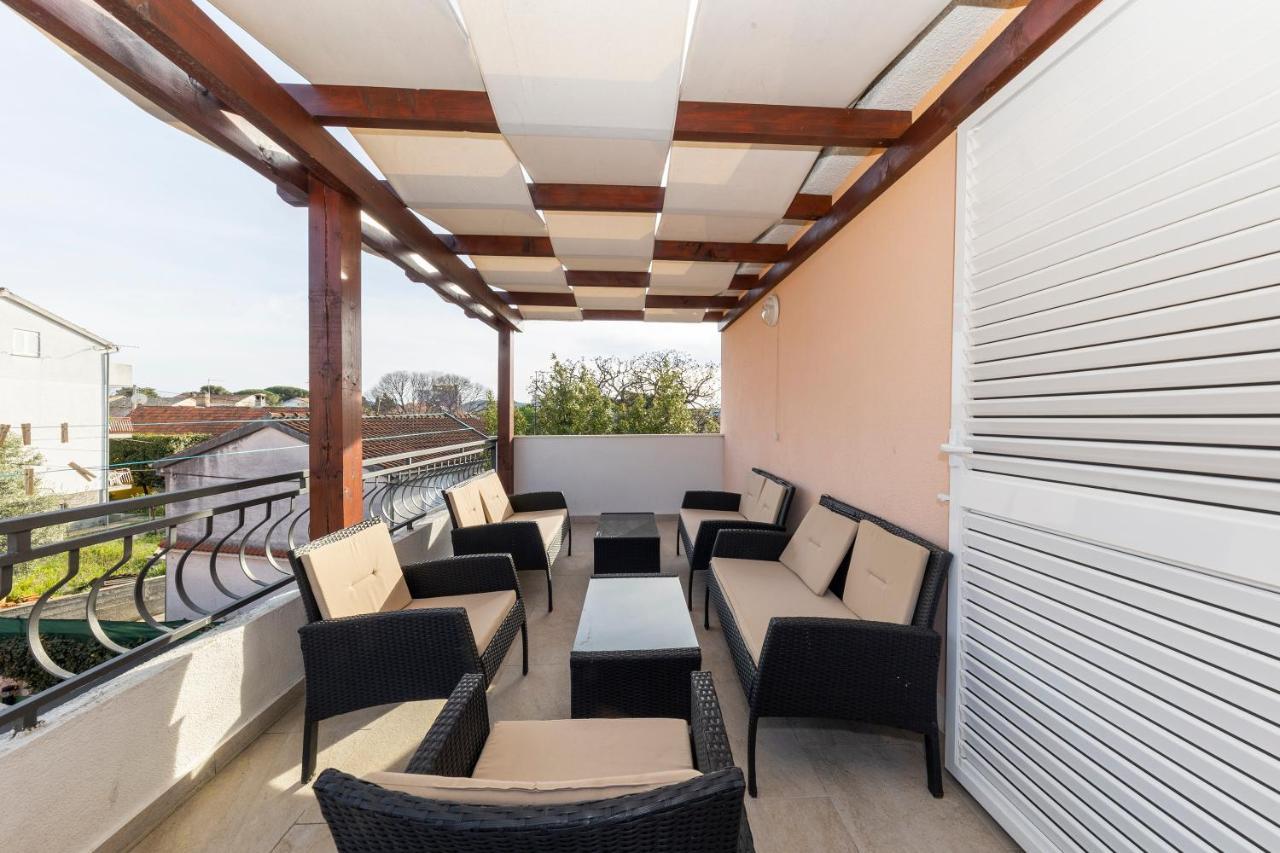 Apartman Lana Biograd Na Moru Buitenkant foto
