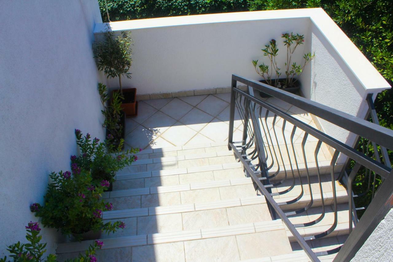Apartman Lana Biograd Na Moru Buitenkant foto